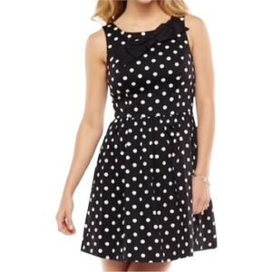 NWOT Lauren Conrad Bow Detail Dot Dress Women’s Size 10